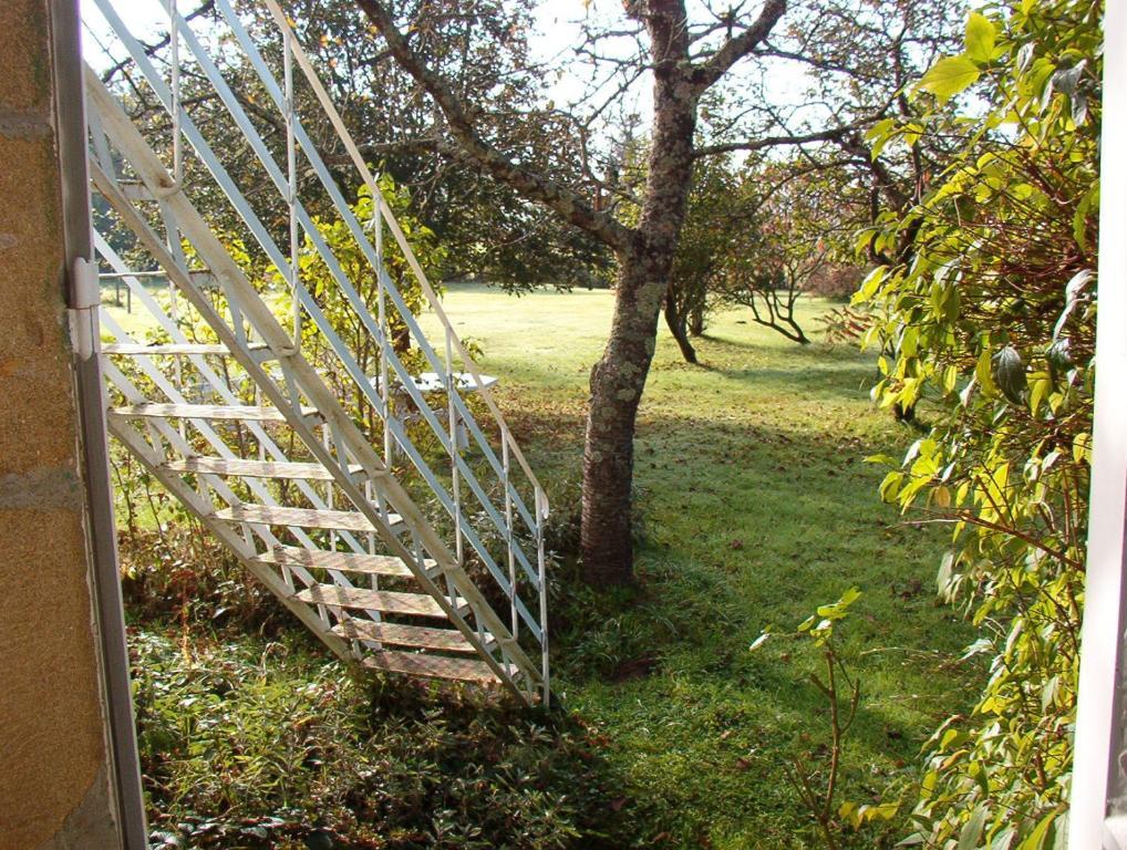La Longere Des Gillettes Bed & Breakfast Bézenet Room photo